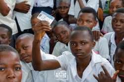 LOMAMI 1/ EDUCATION  : Le Service National d’Identification des Élèves, SERNIE, lance officiellement  l’opération de remise des cartes d’élèves.